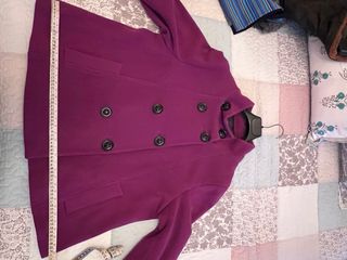 Chaqueta corta morada mujer