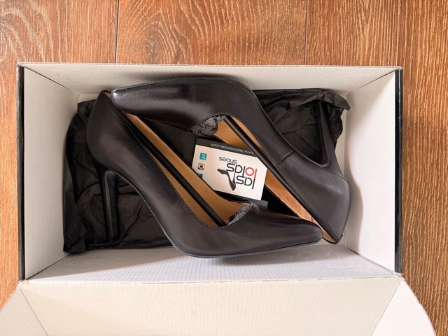 Zapatos de salón negros Las Lolitas Talla 37