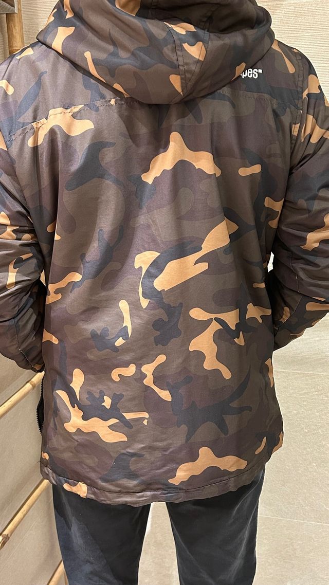 Chaqueta Snipes Talla L Camuflaje