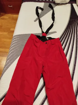 Pantalones de nieve rojos para niña