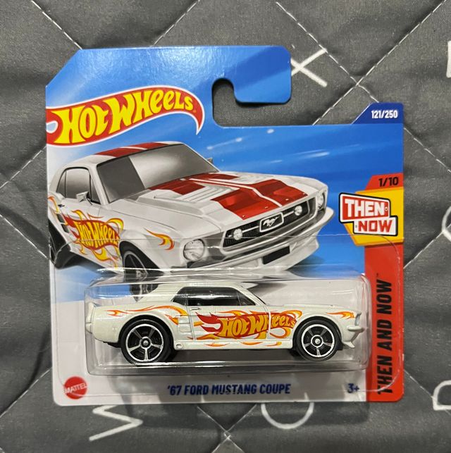 67 Ford Mustang Coupe Hot Wheels