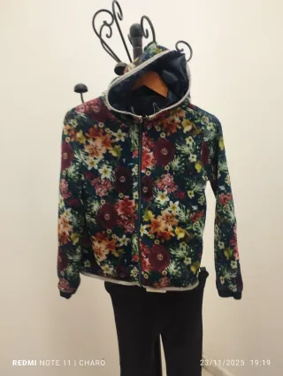 Cortavientos estampado floral