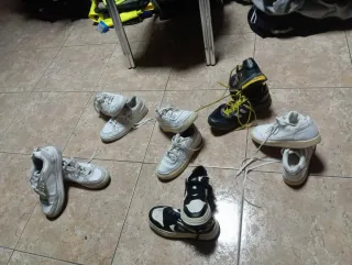 Zapatillas Deportivas nombre  tengo mucha zapatil