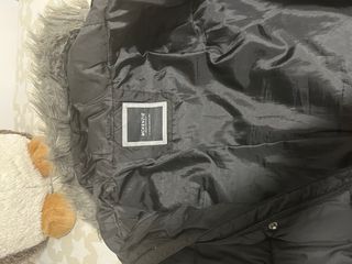 Chaquetón McKenzie Negro con Capucha