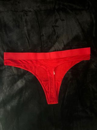 Tanga Victoria's Secret con Brillantes