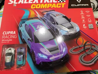 Scalextric Compact Cupra Racing
