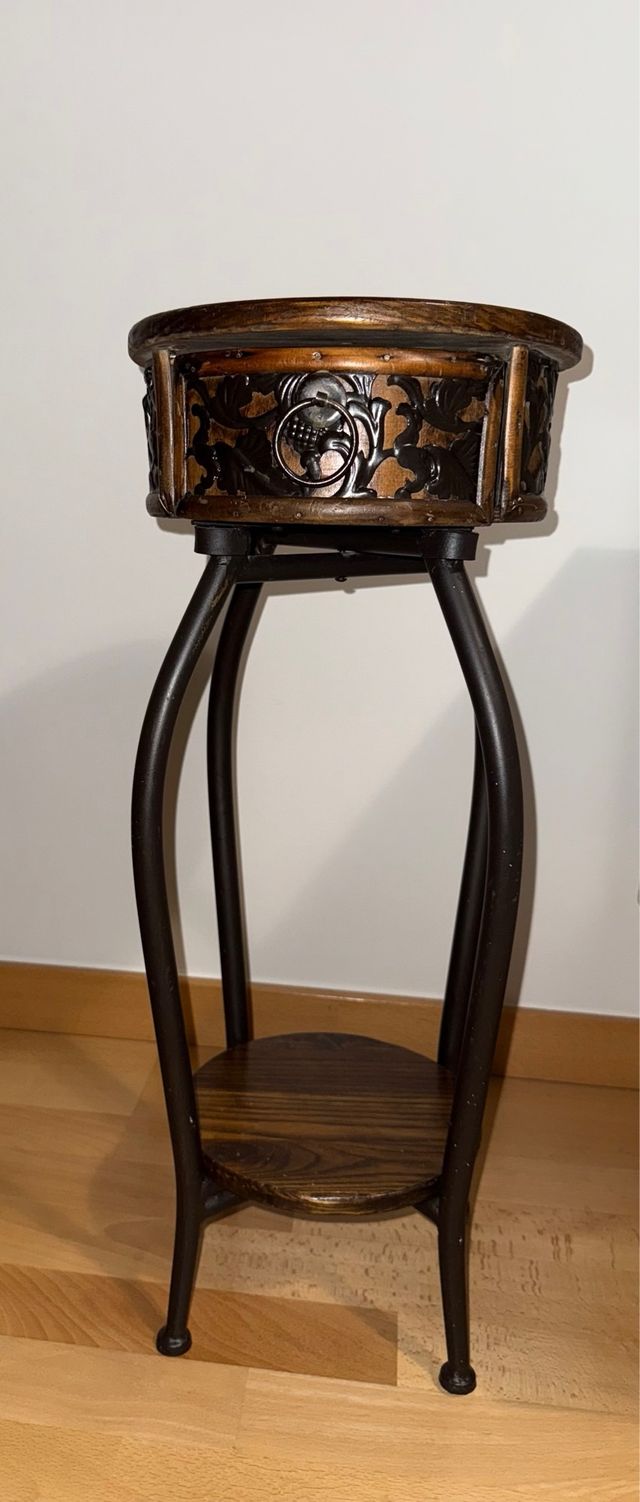 Mesilla auxiliar con cajón