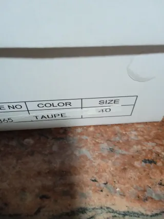 Alpargatas cuña mujer beige