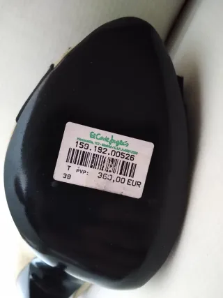 Talla 39. VICINI. Zapatos de Lujo con Tacón.