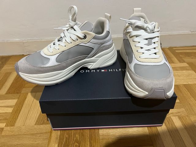 Sneakers Tommy Hilfiger Pelle Taglia 38