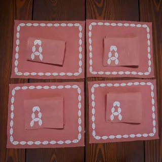 Manteles individuales y servilletas, posavasos