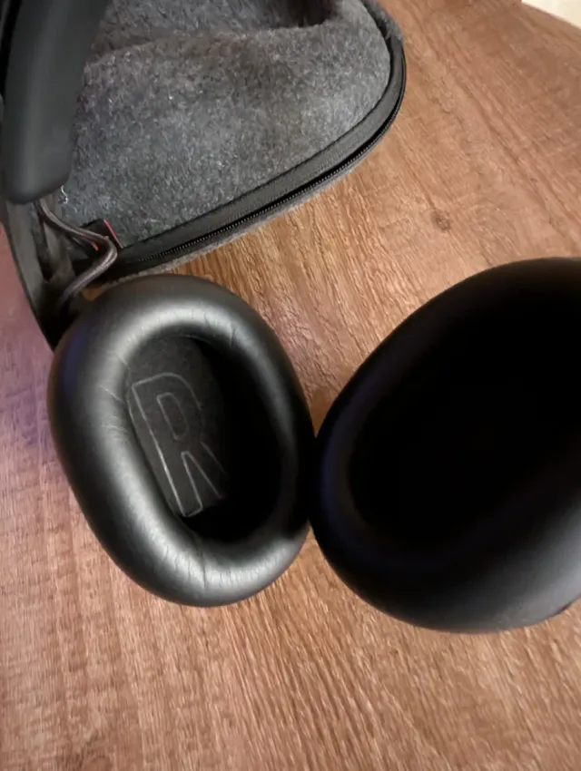 Cascos Poly 80 Surround