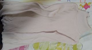 Jersey cuello vuelto beige