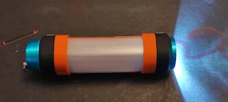 Linterna LED Recargable Sumergible IP68