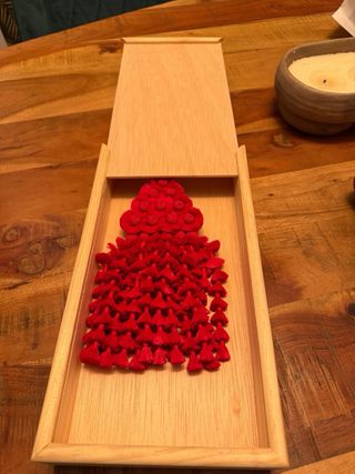 Mosquero de seda rojo