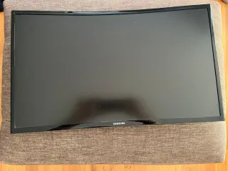 Monitor Gaming Samsung Curvo 27 C27F390