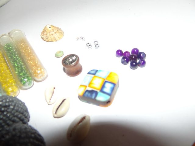 Lote Cuentas y Abalorios Variados