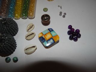 Lote Cuentas y Abalorios Variados