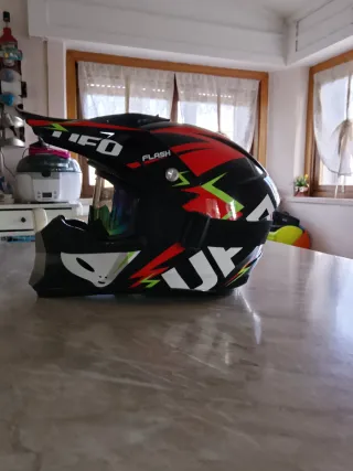 Casco Cross UFO Taglia L