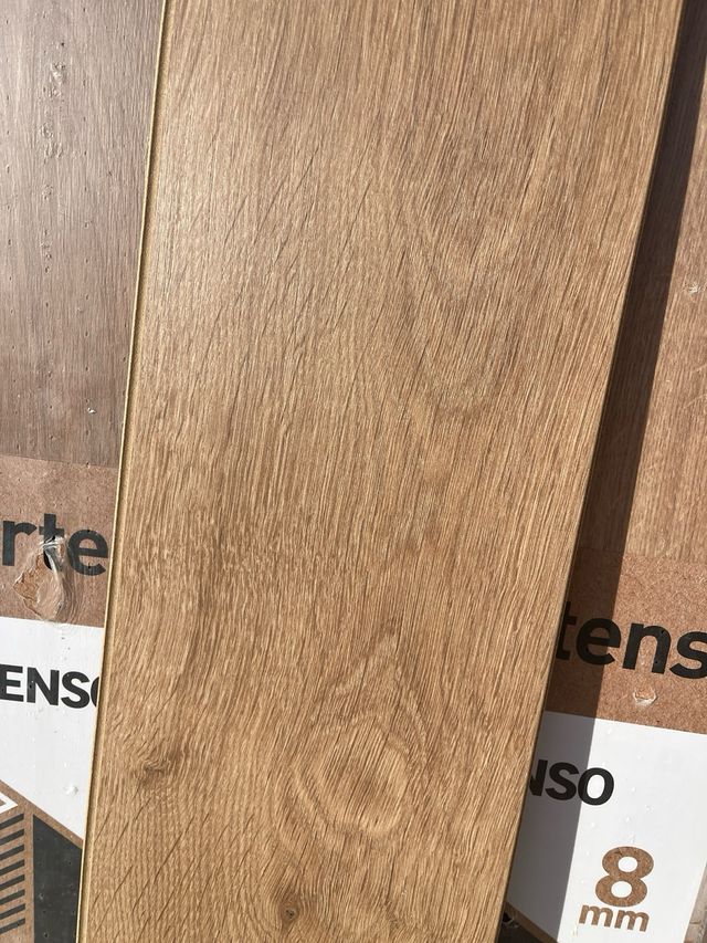 Suelo laminado Artens Dunmor 8mm (4 paquetes)