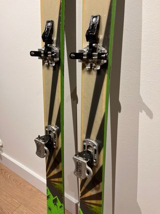 Sci Blizzard Discovery Ultralight All Mountain