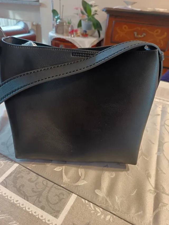 Borsa Armani Exchange Nera