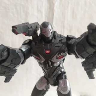 Figura War Machine Mark 006 Vengadores Endgame