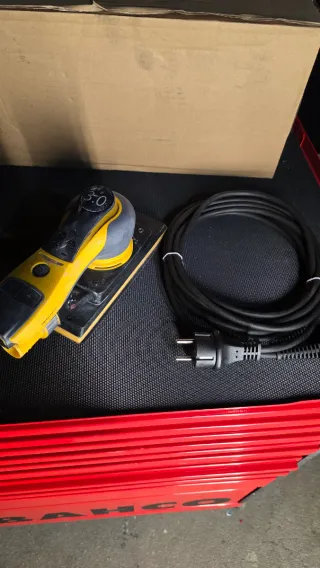 Lijadora  taqueadora Mirka DEOS 383 orbita 3mm