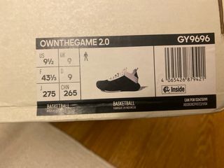 Zapatos Adidas Negros y Blancos