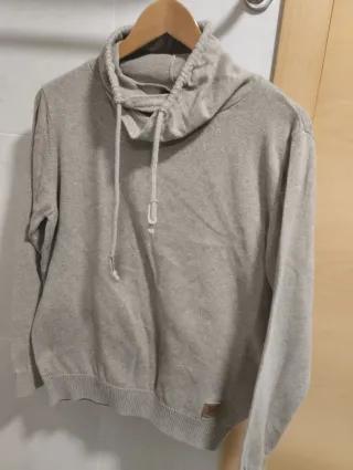 Sudadera hombre cuello alto beige