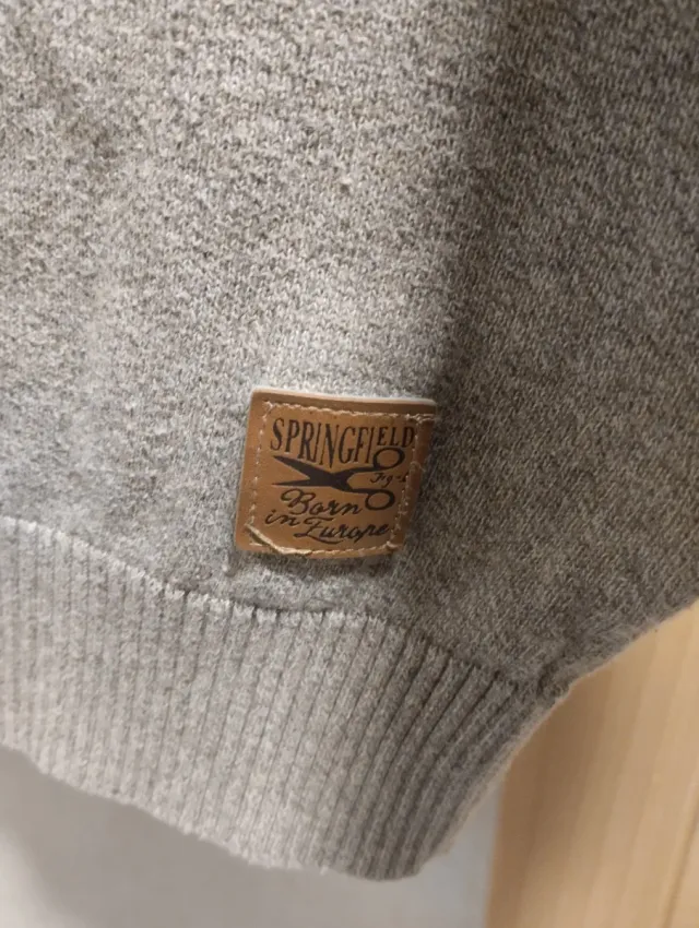 Sudadera hombre cuello alto beige