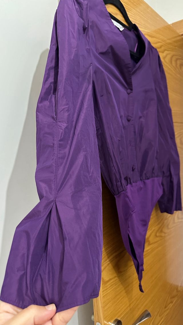 Body Zara Morado con Hombreras