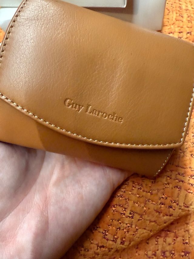 Monedero Billetero Piel Guy Laroche Marrón