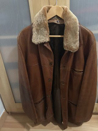 Chaqueta de piel marrón talla 52