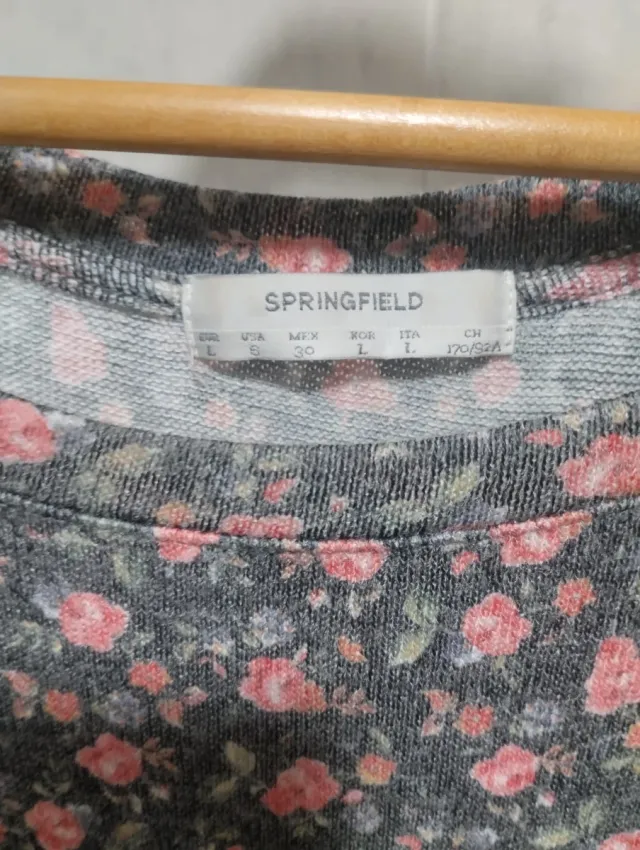 Vestido estampado floral gris y rosa