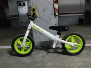 Bicicleta infantil Btwin sin pedales