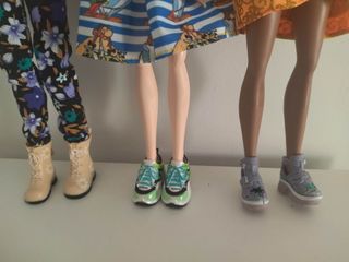 Navidad: Lote 3 muñecas variadas. Dos híbridas