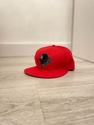 Gorra Hip Hop Ajustable Plana Roja Negra