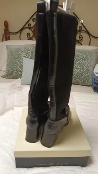 Botas altas piel y punto negras 6 cms de tacon