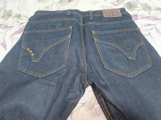 Pantalón tejano hombre