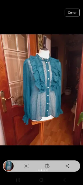 Camisa Naf Naf verde lunares talla 44