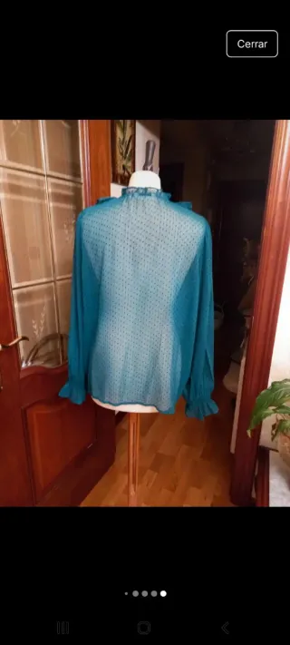 Camisa Naf Naf verde lunares talla 44