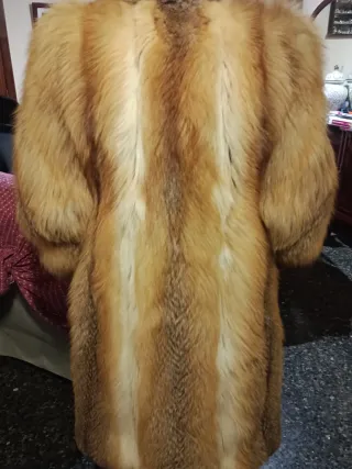 Abrigo de piel de zorro