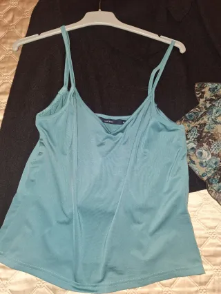 Conjunto: Chaqueta, Top y Falda Estampada