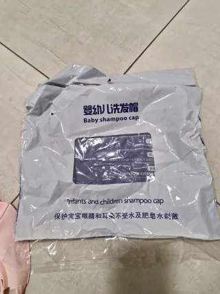 Baby Shampoo Cap, nuova.