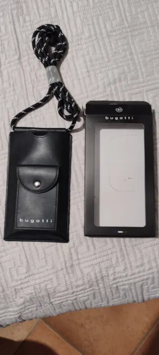 Porta smartphone tracolla Bugatti nero