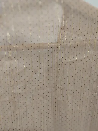 Body blusa Stradivarius rosa hilos dorados