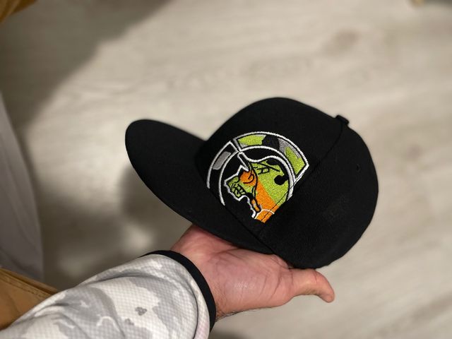 Gorra Hip Hop Negra con Logo