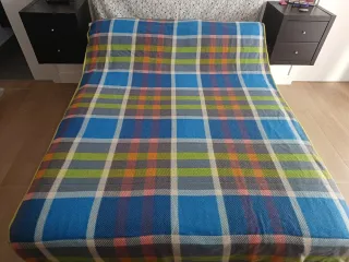 Manta ligera (una o dos) válido cama 80 ó 90 cm