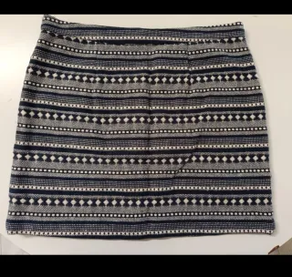 Falda Springfield con abalorios